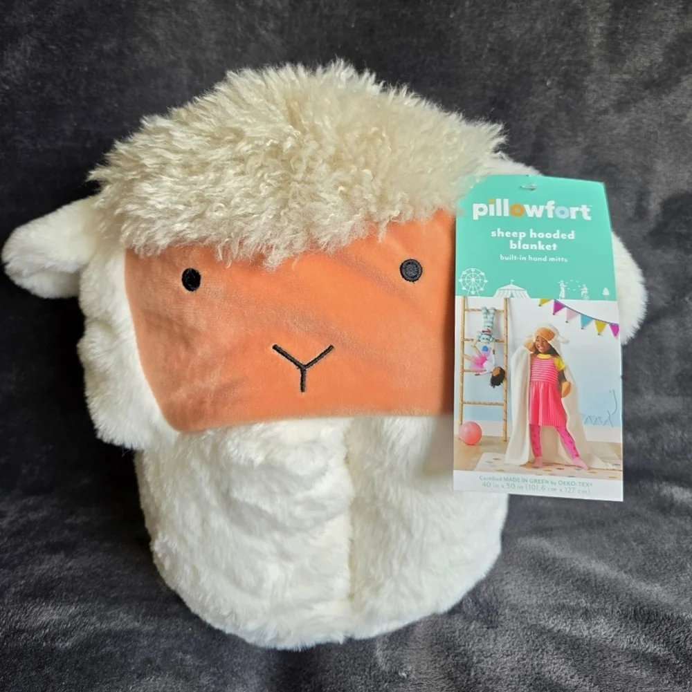 New pillowfort kid's boy/ girl Easter/ Christmas Sheep Hooded Blanket, one size